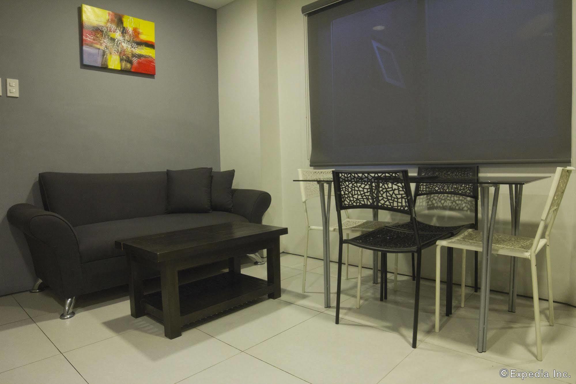 Jade Hotel And Suites Makati City Eksteriør bilde
